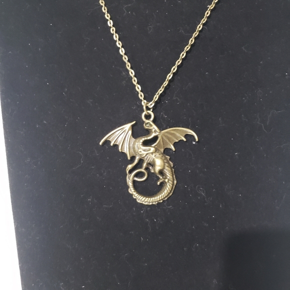 DRAGON NECKLACE - Picture 2 of 5